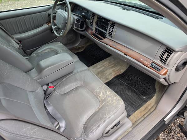 2000 Buick Park Avenue Base 4dr Sedan Automatic — photo 7