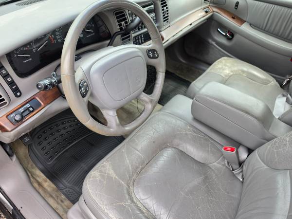 2000 Buick Park Avenue Base 4dr Sedan Automatic — photo 5