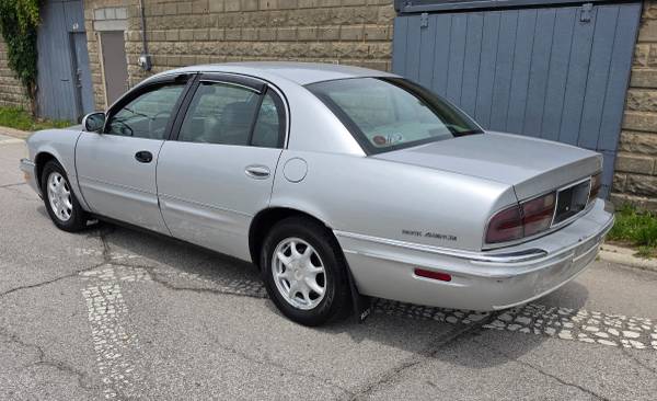2000 Buick Park Avenue Base 4dr Sedan Automatic — photo 2