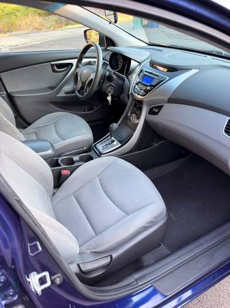 2013 Hyundai Elantra SE — photo 5