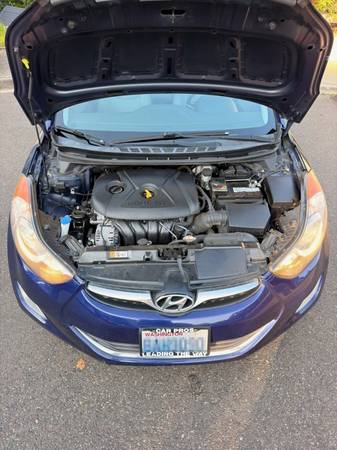 2013 Hyundai Elantra SE — photo 11