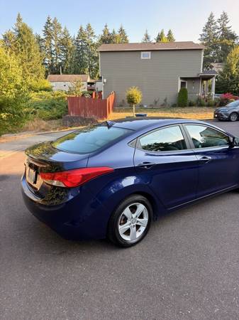 2013 Hyundai Elantra SE — photo 3