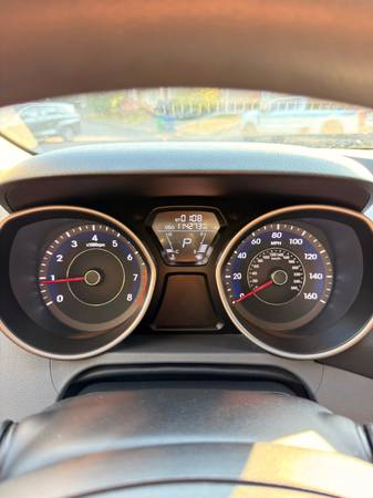 2013 Hyundai Elantra SE — photo 10