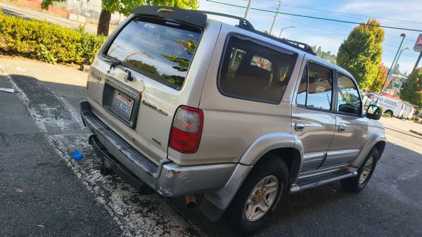 2000 Toyota 4runner Limited V6 4dr 4x4 Automatic — photo 4