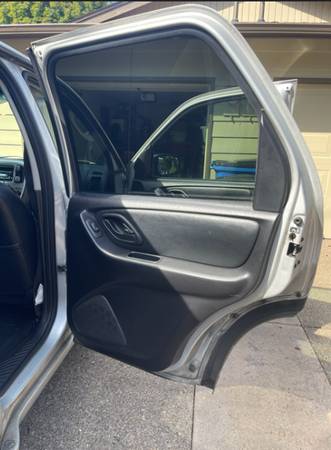 2006 Ford Escape Limited 4dr 4x4 Automatic — photo 12