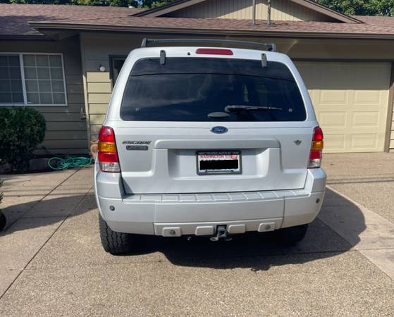 2006 Ford Escape Limited 4dr 4x4 Automatic — photo 6