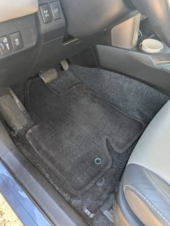 2014 Toyota Rav4 Limited — photo 10