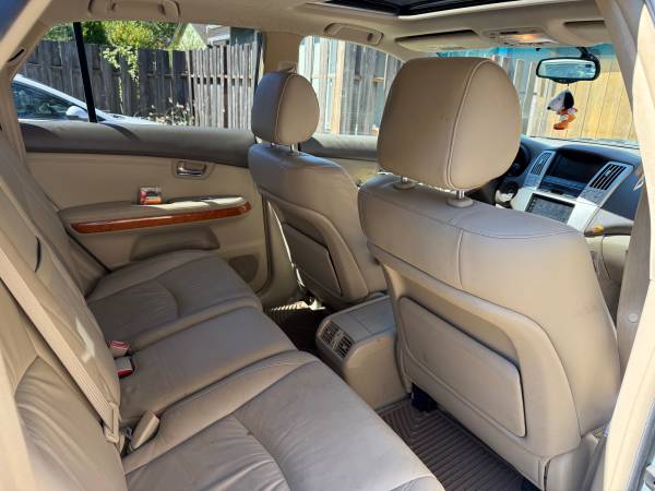 2005 Lexus RX 330 Base All-wheel Drive Automatic — photo 11