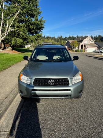 2007 Toyota Rav4 Base 4x4 Automatic — photo 2