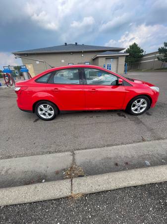 2014 Ford Focus S 4dr Sedan Automatic — photo 3