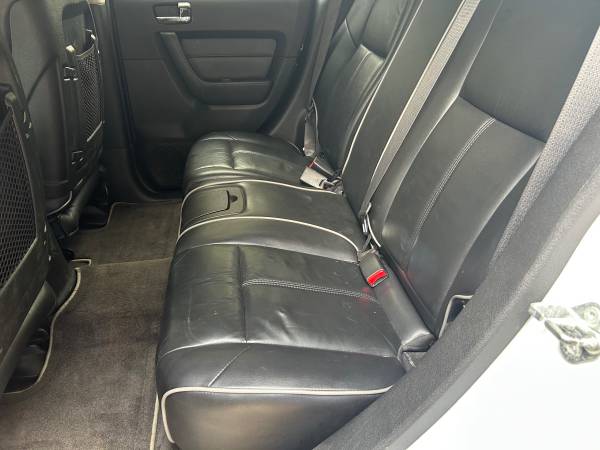 2009 HUMMER H3 Suv — photo 10