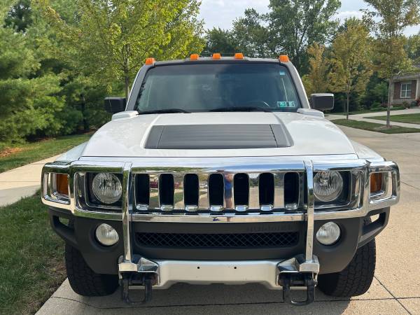2009 HUMMER H3 Suv — photo 8