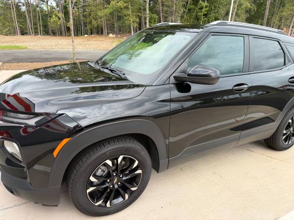 2022 Chevrolet Trailblazer LT — photo 1