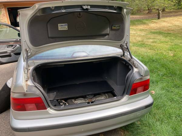 2000 BMW 540 iA — photo 12