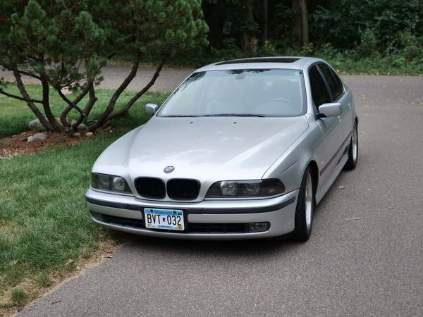 2000 BMW 540 iA — photo 1