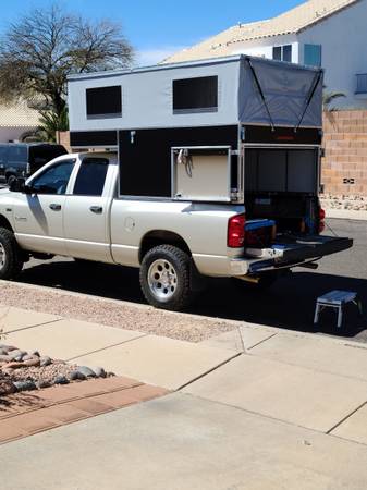 2008 Dodge RAM 1500 SLT 4x2 Quad Cab 160.5 in. WB Automatic — photo 2