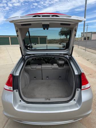 2010 Honda Insight LX 4dr Hatchback CVT — photo 5
