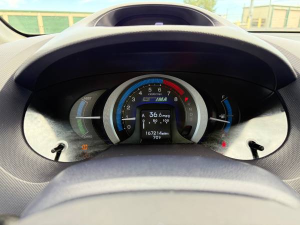 2010 Honda Insight LX 4dr Hatchback CVT — photo 11