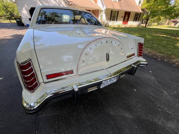 1979 Lincoln Continental Mark — photo 7