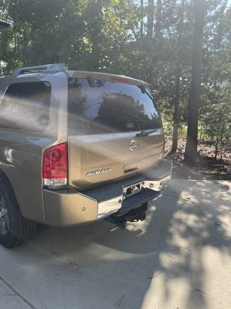 2005 Nissan Armada SE 4dr 4x2 Automatic — photo 2