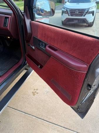 1991 GMC Half Ton — photo 8
