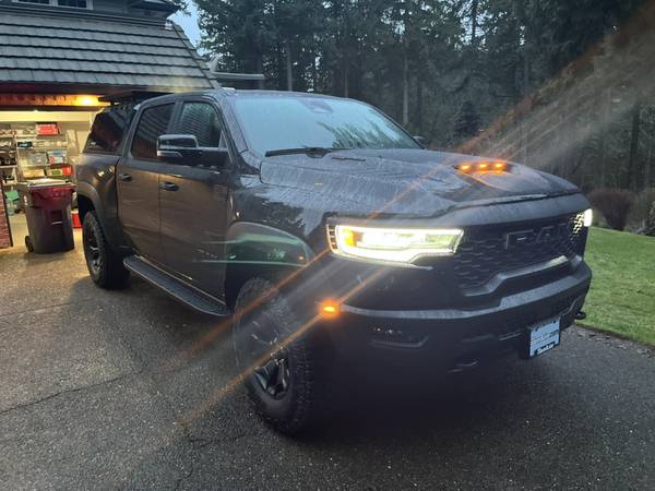 2025 RAM 1500 RHO — photo 3