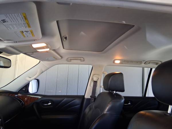 2016 Infiniti Qx80 Base — photo 6