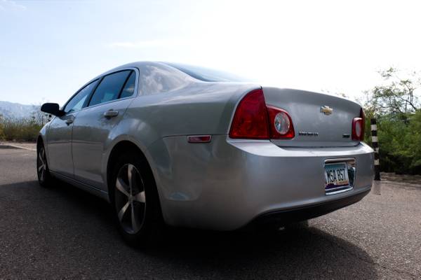 2011 Chevrolet Malibu 1LT — photo 5