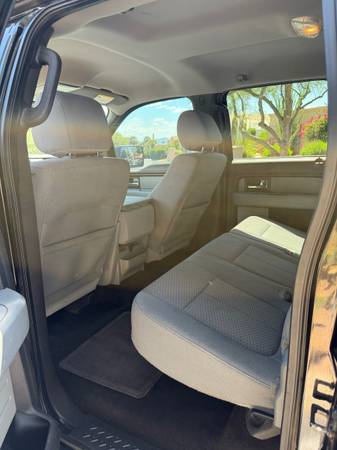 2012 Ford F 150 XLT 4x2 SuperCrew Cab Styleside 6.5 ft. box 157 in. WB Automatic — photo 6