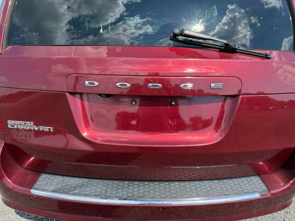 2012 Nissan Armada SV 4dr 4x2 Automatic — photo 2