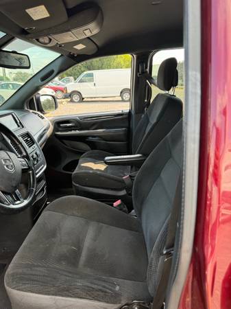 2012 Nissan Armada SV 4dr 4x2 Automatic — photo 4