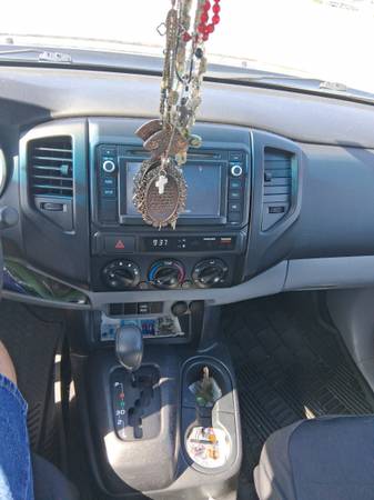 2014 Toyota Tacoma Base 4x4 Regular Cab 109.6 in. WB Automatic — photo 6