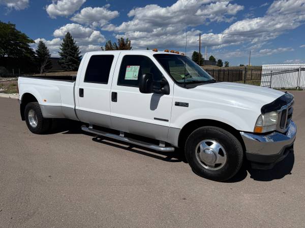 2002 Ford F 350 XL 4x4 SD Crew Cab 172 in. WB DRW HD Manual — photo 1