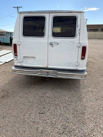 1983 Ford Econoline Estate — photo 4