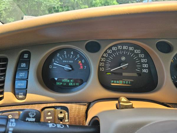 2004 Buick Lesabre Limited 4dr Sedan Automatic — photo 10