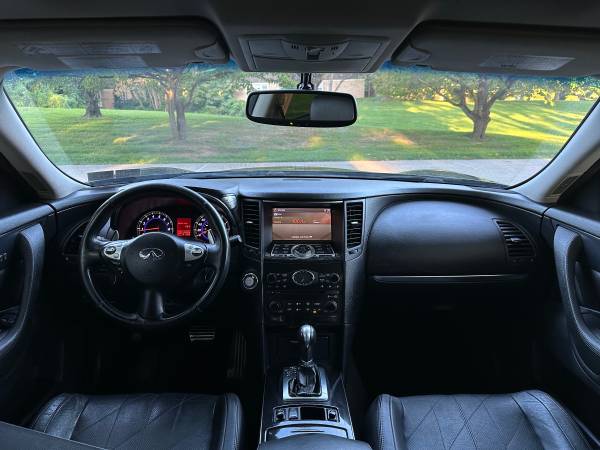2009 Infiniti Fx35 Base 4dr 4x2 Automatic — photo 10