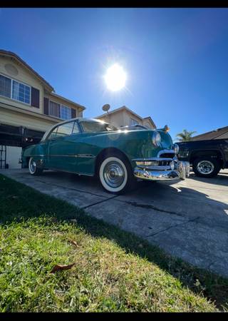1951 Pontiac Chieftain — photo 1