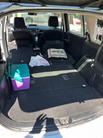 2008 Mazda Mazda5 Sport 4dr Wagon Manual — photo 9
