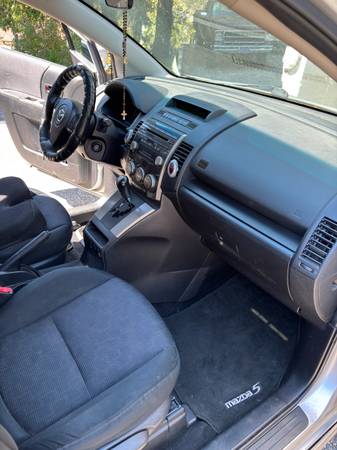 2008 Mazda Mazda5 Sport 4dr Wagon Manual — photo 8