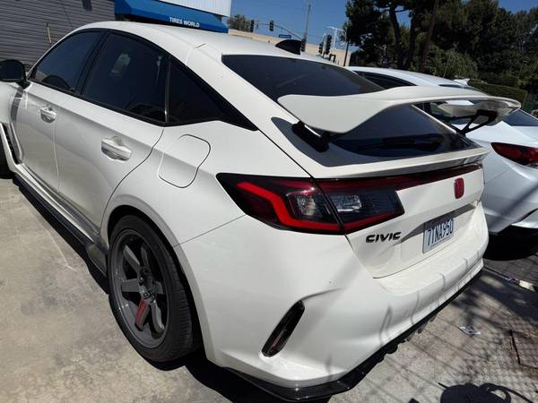 2023 Honda Civic Type R Base — photo 5
