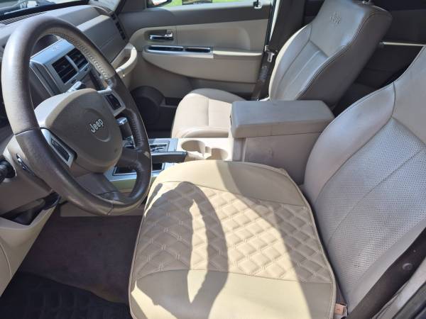 2009 Jeep Liberty Limited Edition 4dr 4x4 Automatic — photo 5