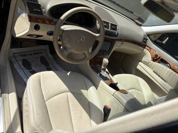 2005 Mercedes-Benz E320 — photo 7