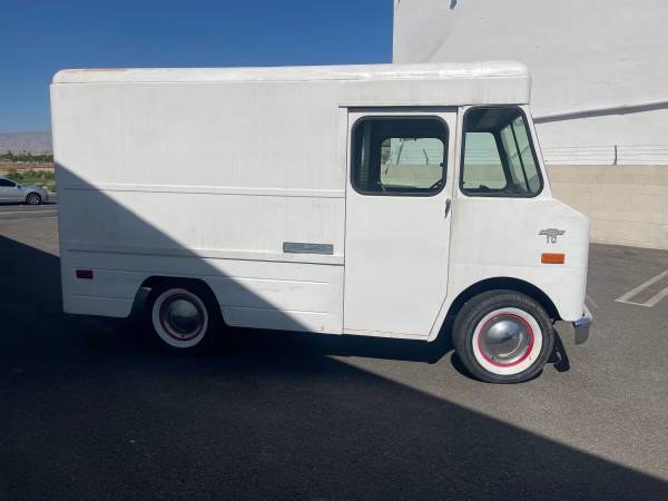 1969 Chevrolet P10 Shorty — photo 2