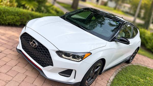 2019 Hyundai Veloster Turbo Ultimate 3dr Hatchback Automatic — photo 3