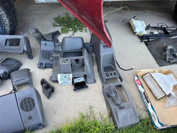 1994 Toyota 4runner SR5 V6 4dr SUV — photo 3