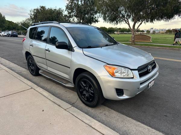 2011 Toyota Rav4 Base — photo 9