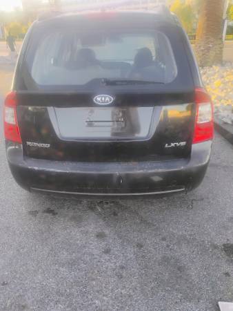 2008 KIA Rondo EX 4dr Wagon Automatic — photo 8