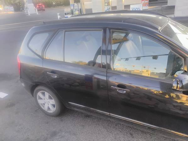 2008 KIA Rondo EX 4dr Wagon Automatic — photo 5