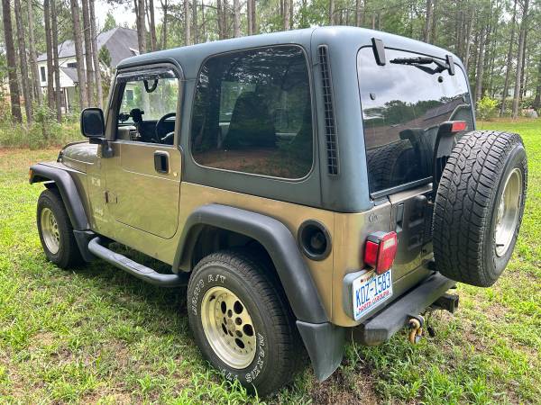 2004 Jeep Wrangler X 2dr 4x4 Manual — photo 3