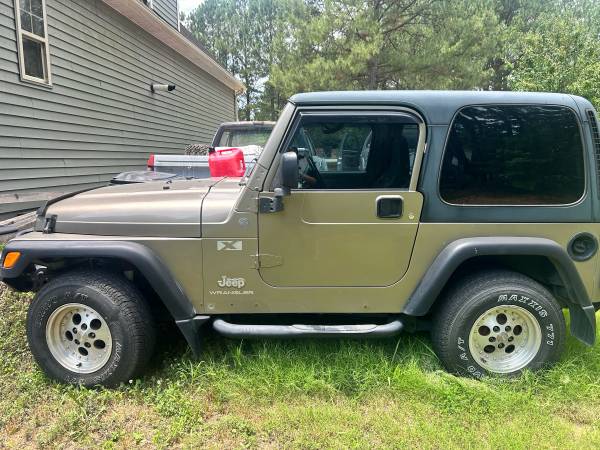 2004 Jeep Wrangler X 2dr 4x4 Manual — photo 11